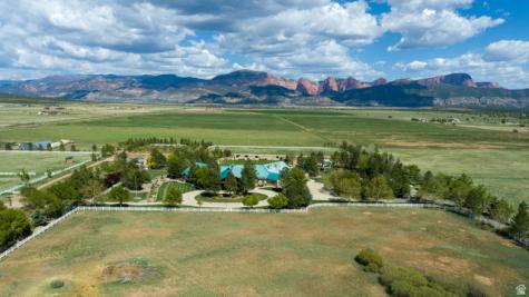 622 E Highway 144 New Harmony UT 84757