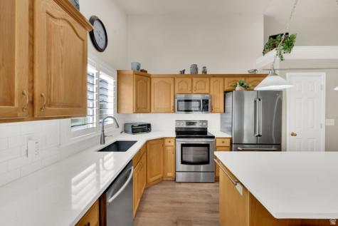 543 E 2300 N North Ogden UT 84414