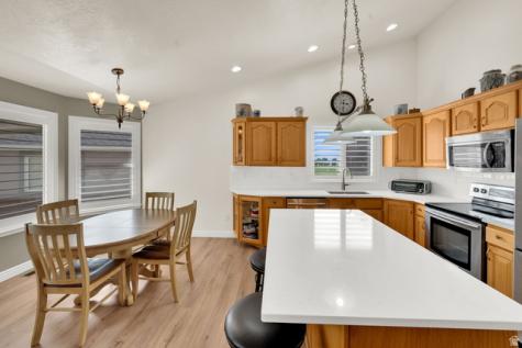 543 E 2300 N North Ogden UT 84414