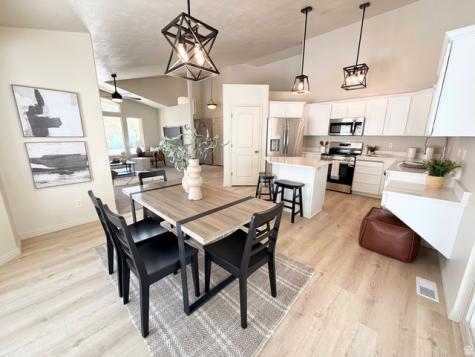 5754 S Crest Flower Way W Kearns UT 84118