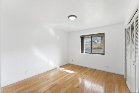 488 E 250 S Hyde Park UT 84318