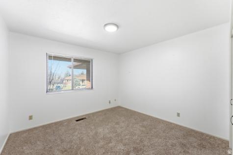 488 E 250 S Hyde Park UT 84318