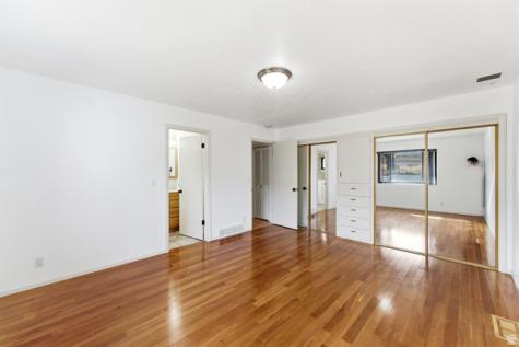 488 E 250 S Hyde Park UT 84318