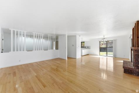 488 E 250 S Hyde Park UT 84318