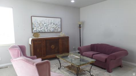 496 E Spruce Glen Road Murray UT 84107