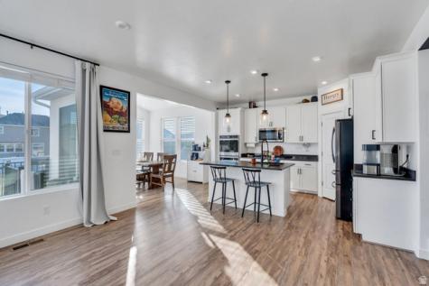 7940 N Seattle Slew Road Eagle Mountain UT 84005