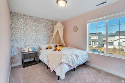 7940 N Seattle Slew Road Eagle Mountain UT 84005