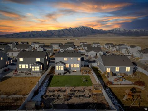 7940 N Seattle Slew Road Eagle Mountain UT 84005
