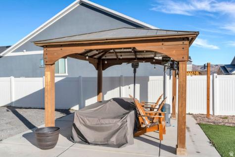 7940 N Seattle Slew Road Eagle Mountain UT 84005