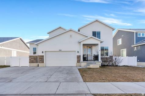 7940 N Seattle Slew Road Eagle Mountain UT 84005