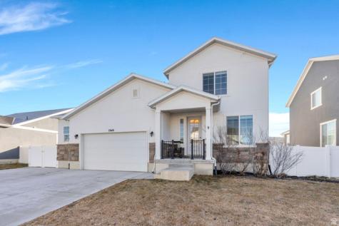 7940 N Seattle Slew Road Eagle Mountain UT 84005