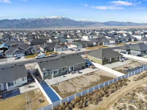4854 N Cliffrose Drive Eagle Mountain UT 84005