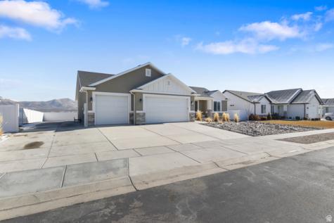 4854 N Cliffrose Drive Eagle Mountain UT 84005