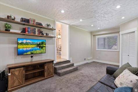 480 N 100 E Kaysville UT 84037