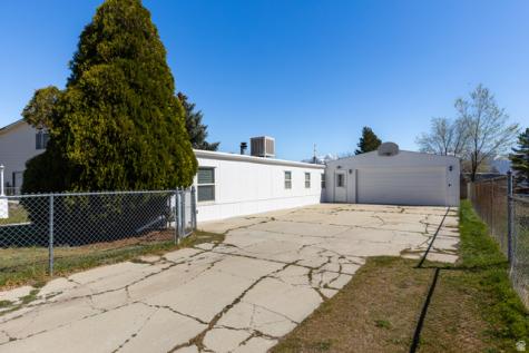 8547 S Coachman Way W West Jordan UT 84088