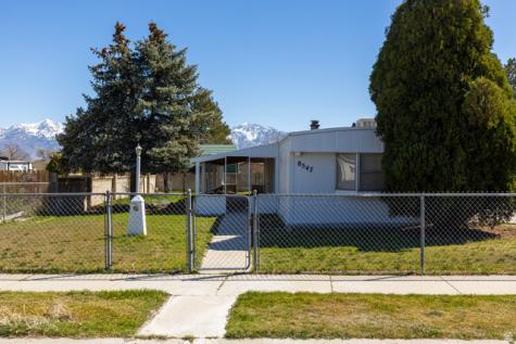 8547 S Coachman Way W West Jordan UT 84088