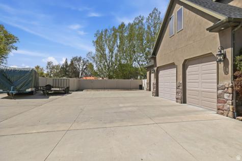 486 E 100 N Tremonton UT 84337