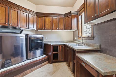 486 E 100 N Tremonton UT 84337