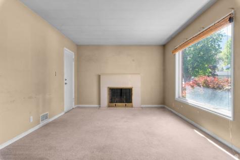 473 E 2950 N Provo UT 84604
