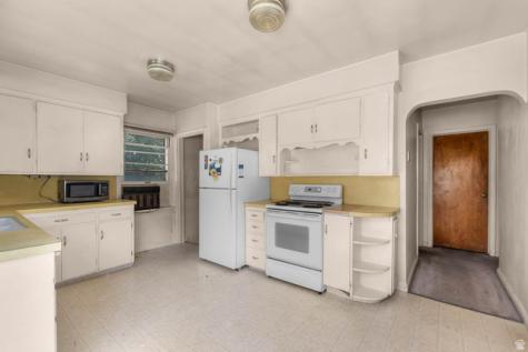 473 E 2950 N Provo UT 84604