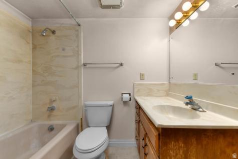 473 E 2950 N Provo UT 84604