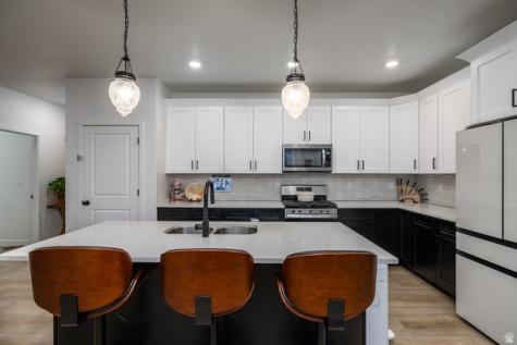 5189 N Willow Tree Road Eagle Mountain UT 84005