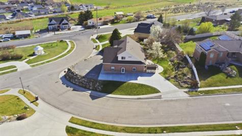 1035 N Valley Drive Tremonton UT 84337