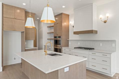 832 E 4170 S Millcreek UT 84107