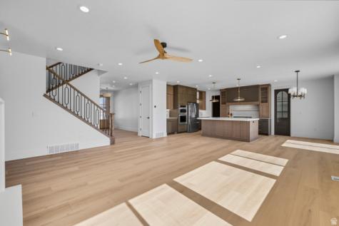 832 E 4170 S Millcreek UT 84107