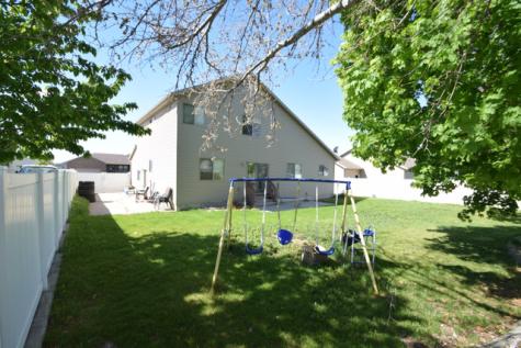 107 E 2100 S Clearfield UT 84015