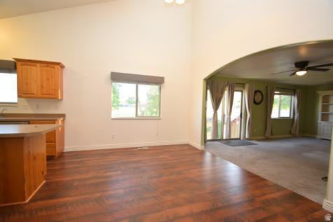 107 E 2100 S Clearfield UT 84015