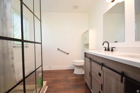 107 E 2100 S Clearfield UT 84015