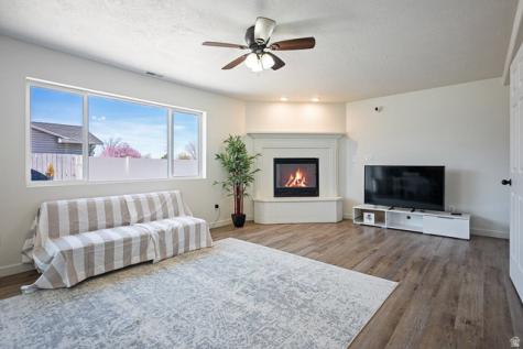 795 N 2770 W Provo UT 84601