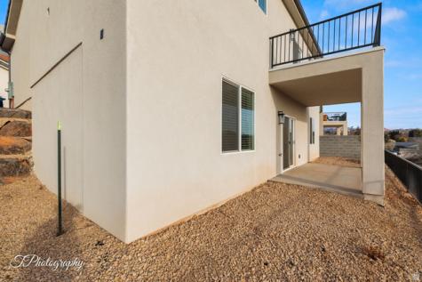 840 N Twin Lakes Drive St. George UT 84770