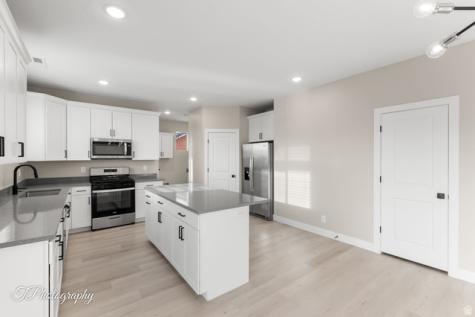 840 N Twin Lakes Drive St. George UT 84770