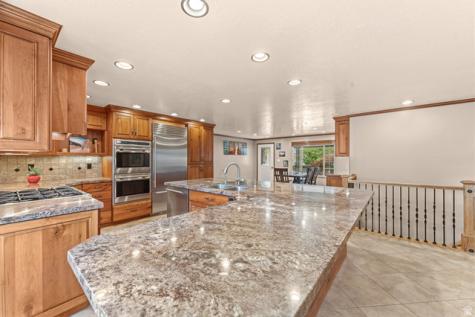 2416 E 10305 S Sandy UT 84092