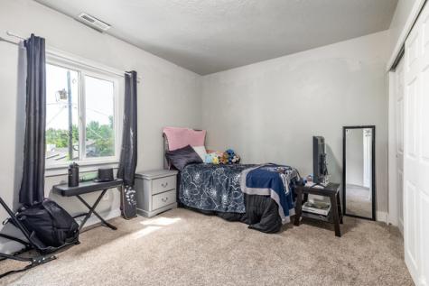 150 S 450 E Clearfield UT 84015