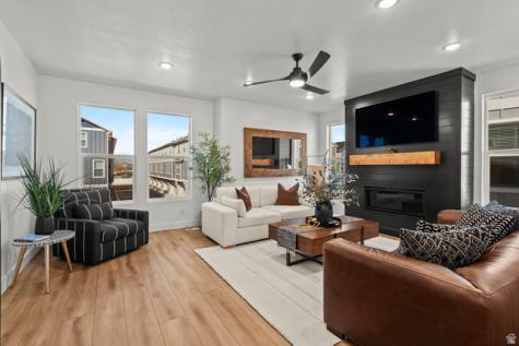 204 S 1700 W Pleasant Grove UT 84062