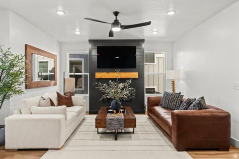 204 S 1700 W Pleasant Grove UT 84062
