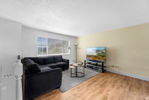 5035 S 4275 W Roy UT 84067