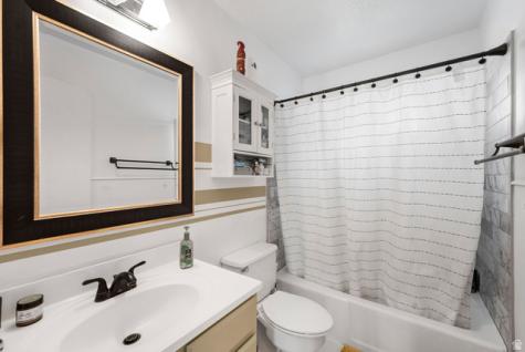 5035 S 4275 W Roy UT 84067