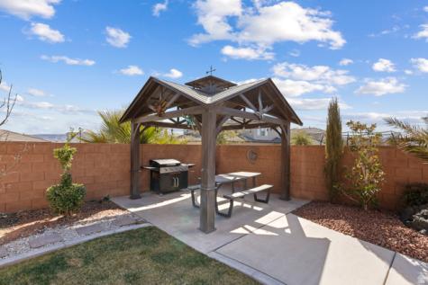 1758 E Yant Flat Drive St. George UT 84790