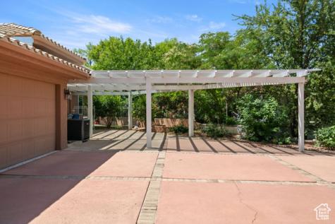 1287 W Bloomington Drive S St. George UT 84790