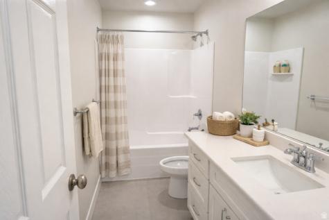 9579 N Bluebell Drive Eagle Mountain UT 84005