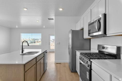 1553 Fins Road Washington UT 84780