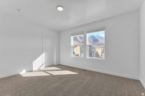 1553 Fins Road Washington UT 84780