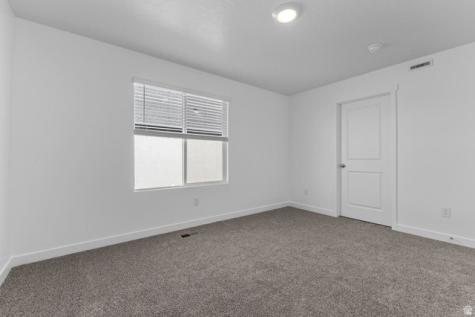 1553 Fins Road Washington UT 84780