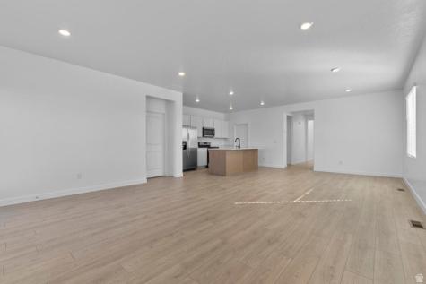 1553 Fins Road Washington UT 84780