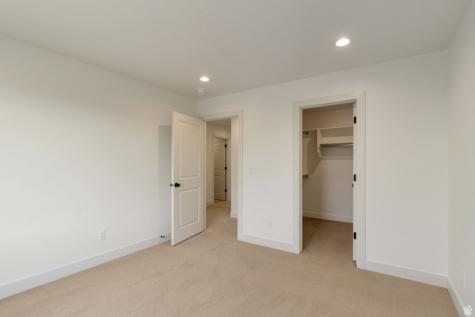 2132 N 725 W Centerville UT 84014