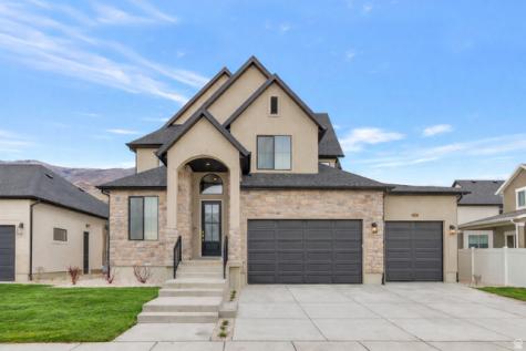 2132 N 725 W Centerville UT 84014